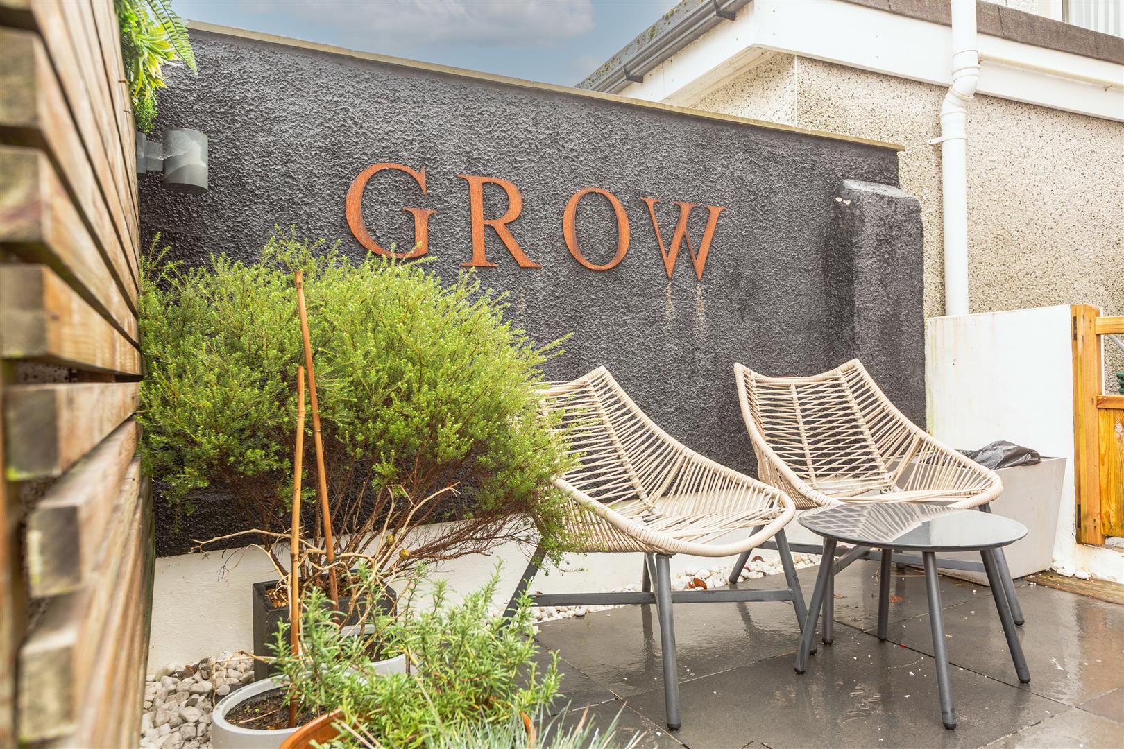 Vivian Street, Swansea, SA1 2LW